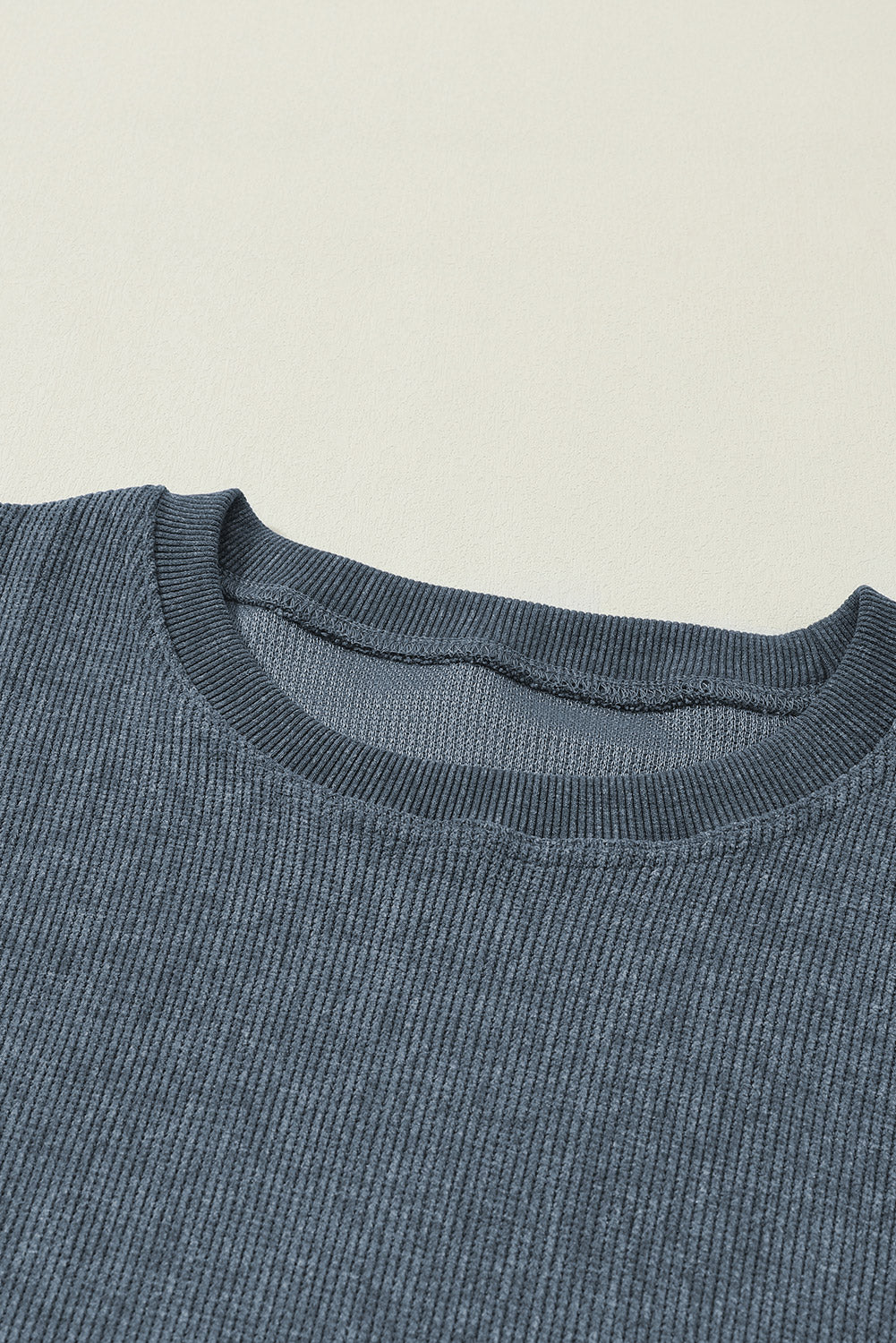 Blue Ribbed Knit Pullover Sweatshirt